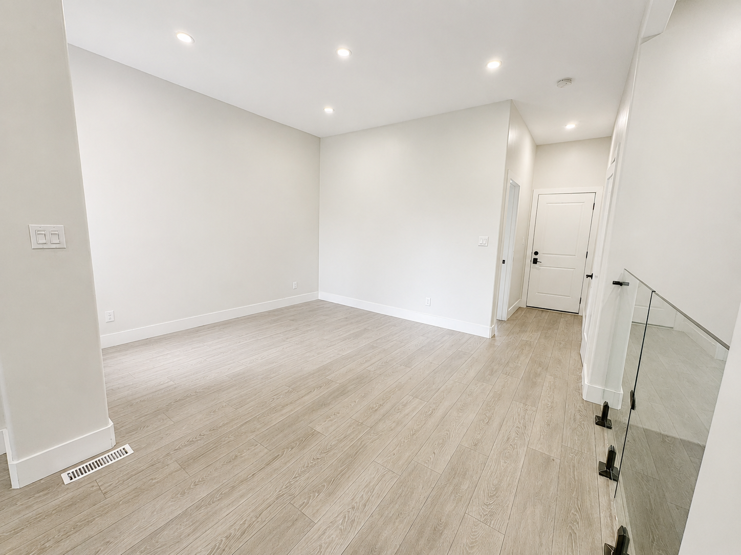 482 King William Street, Hamilton, ON, L8L 1R3 - 5
