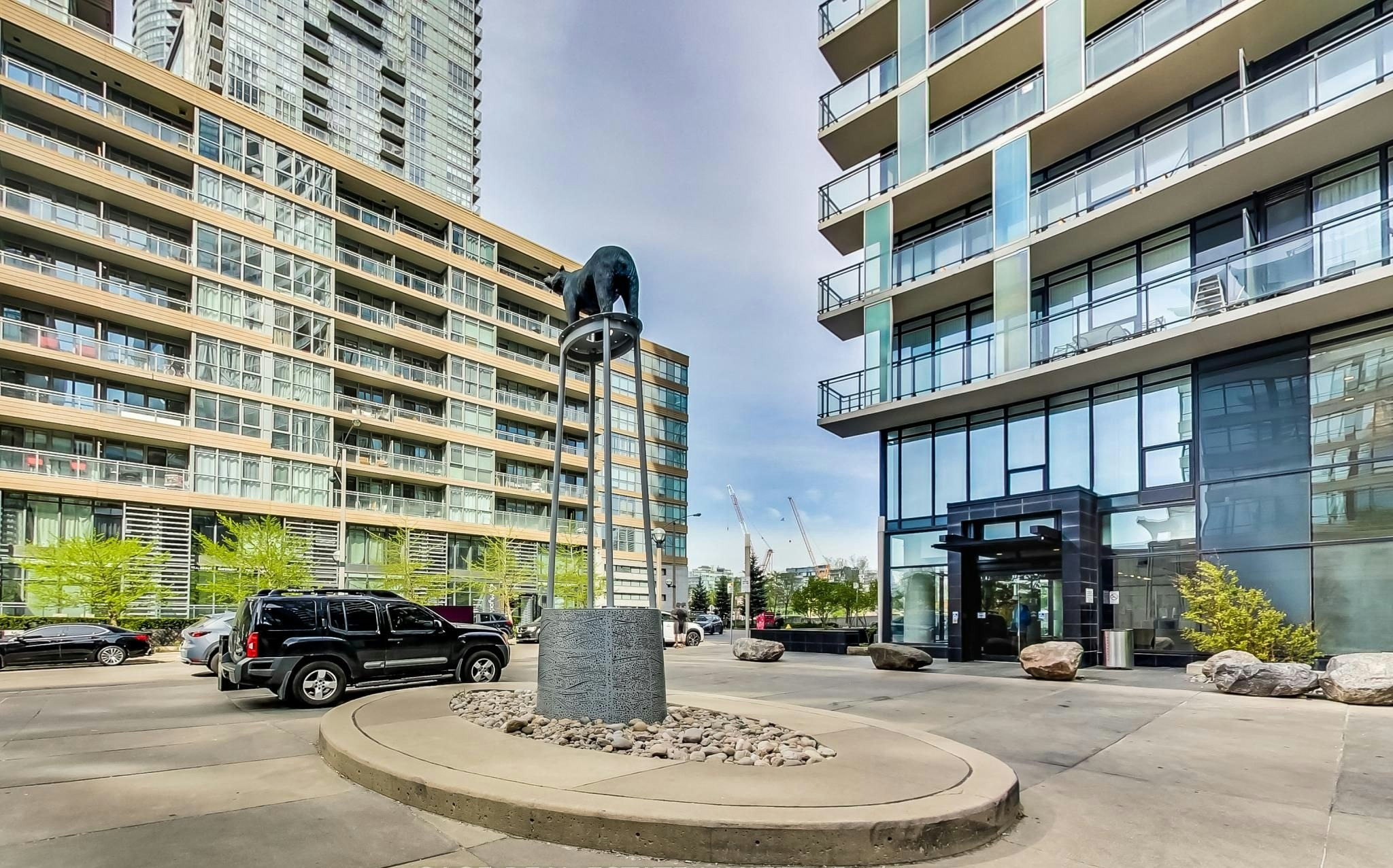 25 Capreol Court, Toronto, ON, M5V 3Z7 - 21