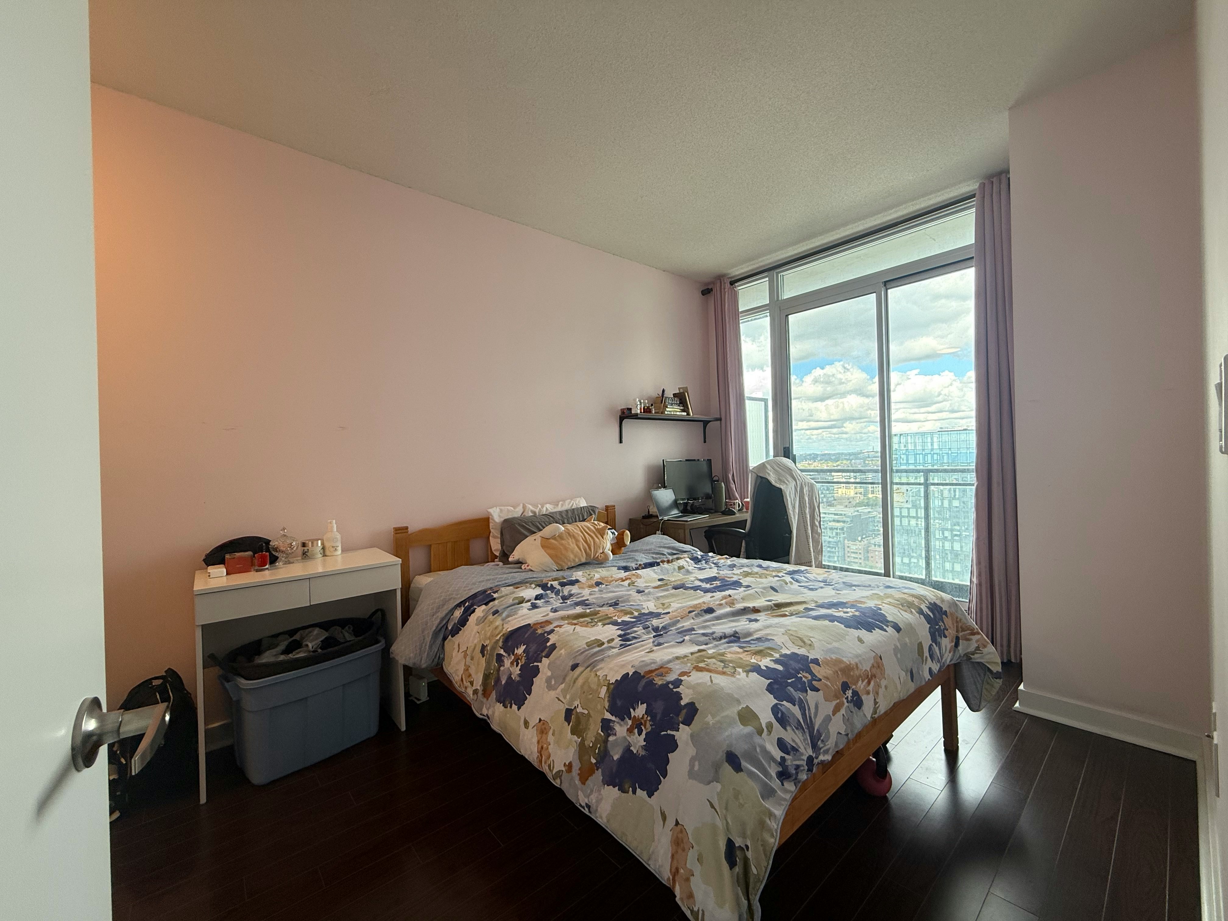 25 Capreol Court, Toronto, ON, M5V 3Z7 - 8