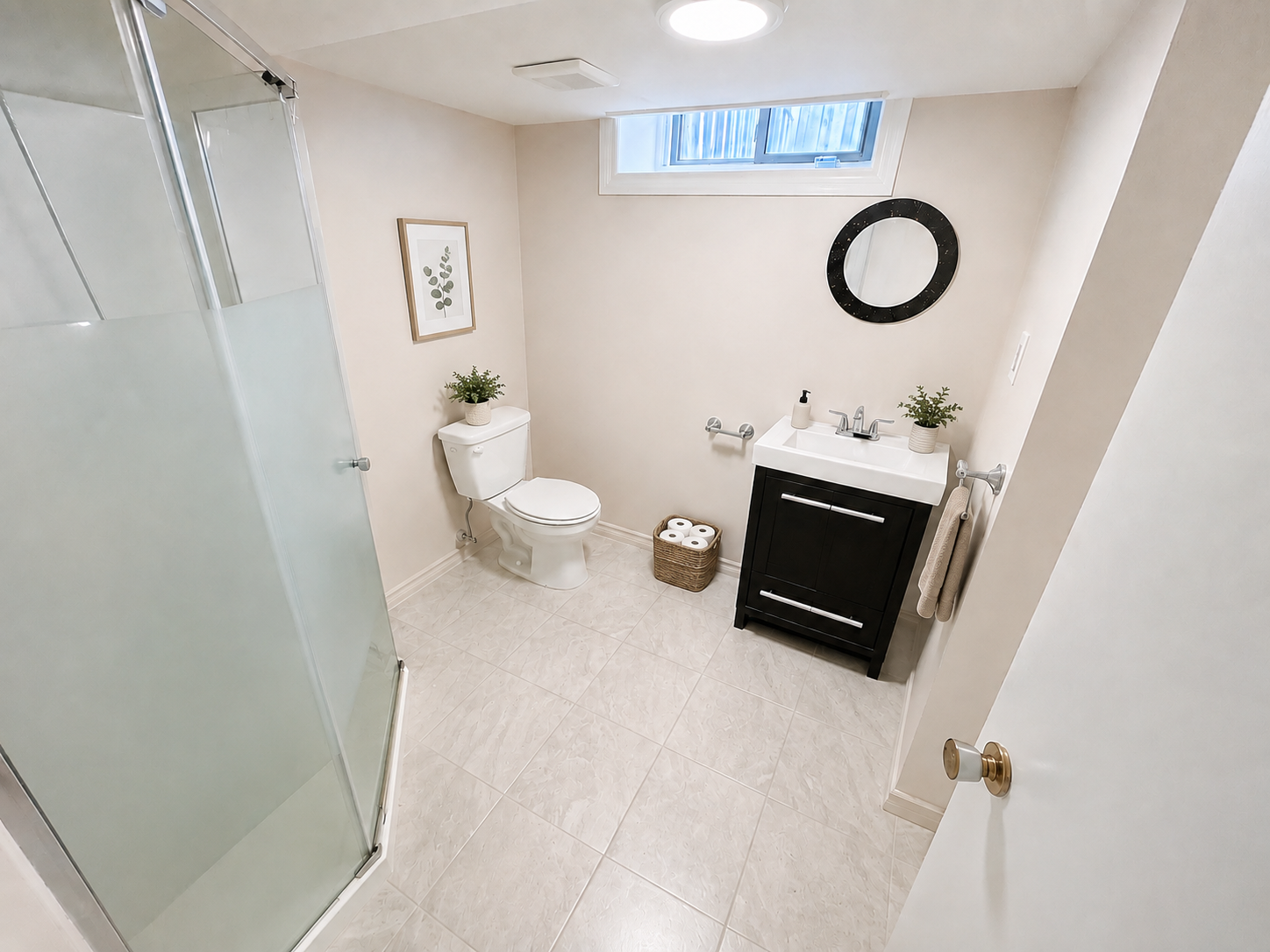 Lower-245 Thorner Drive, Hamilton, ON, L8V 2M6 - 9