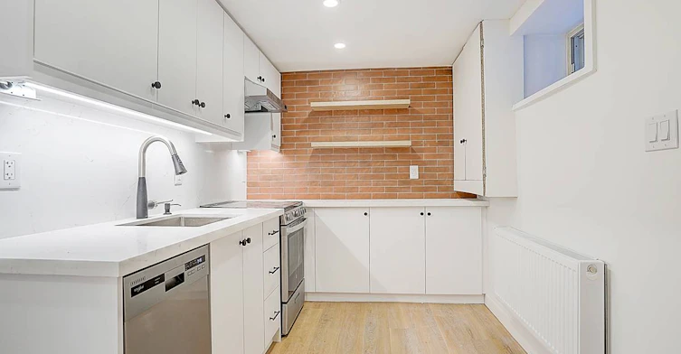 BSMT-75 Kendal Avenue, Toronto, ON, M5R 1L8 - 3