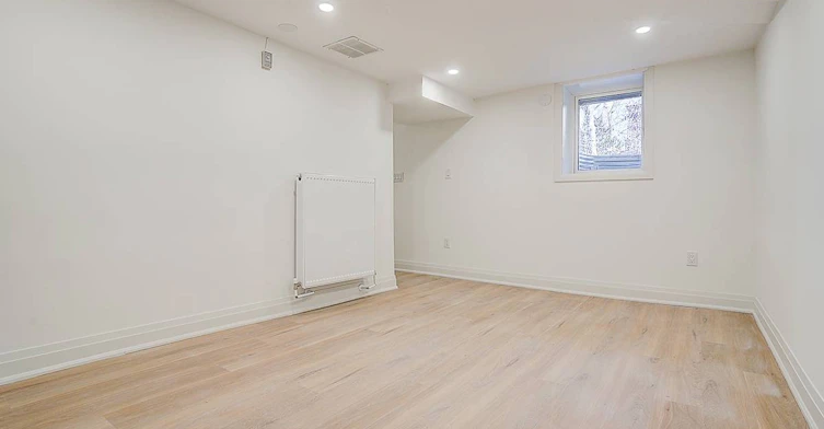 BSMT-75 Kendal Avenue, Toronto, ON, M5R 1L8 - 11