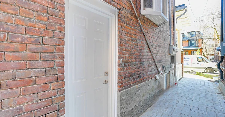 BSMT-75 Kendal Avenue, Toronto, ON, M5R 1L8 - 27