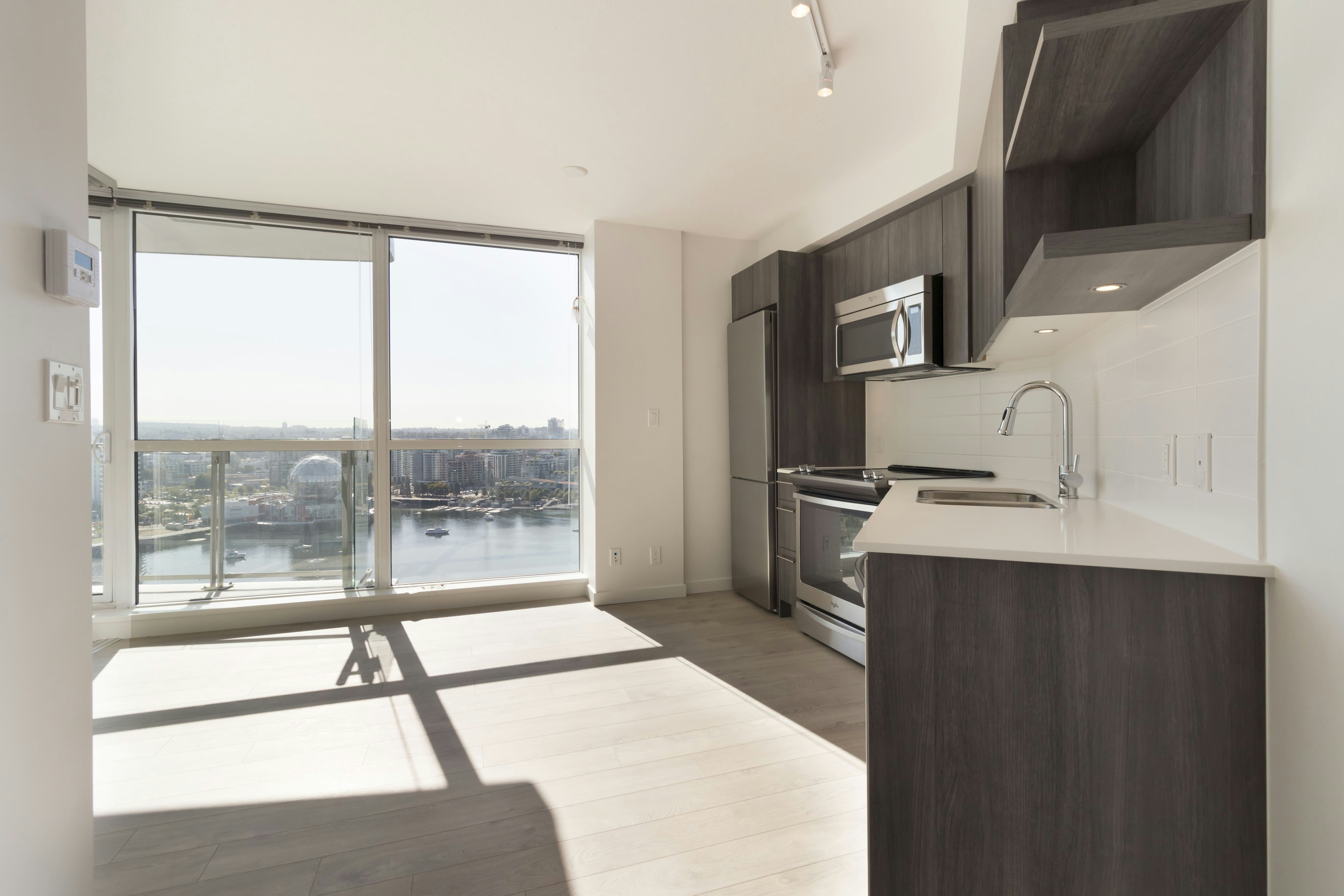 605-685 Pacific Boulevard, Vancouver, BC, V6B 0R4 - 4