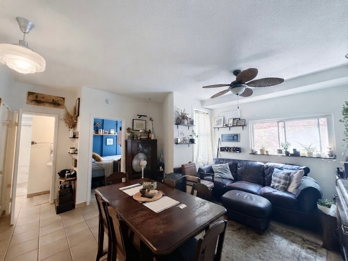 U302-57 Cowan Avenue, Toronto, ON, M6K 2N1 - 4