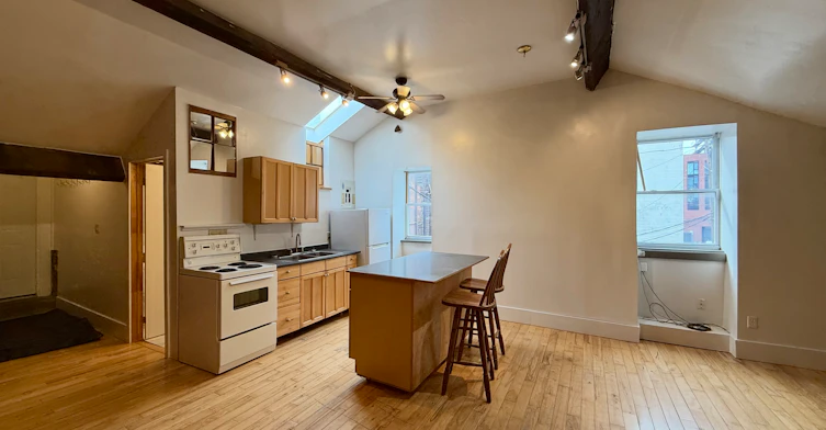 3-321 King Street East, Hamilton, ON, L8N 1C1 - 9