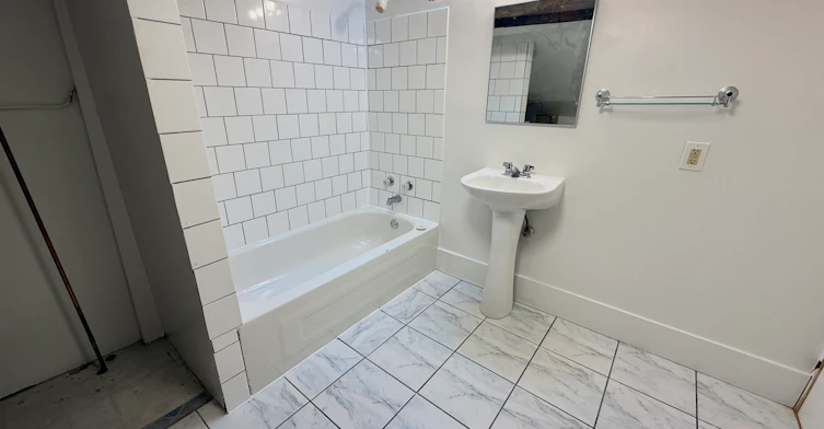 3-321 King Street East, Hamilton, ON, L8N 1C1 - 5