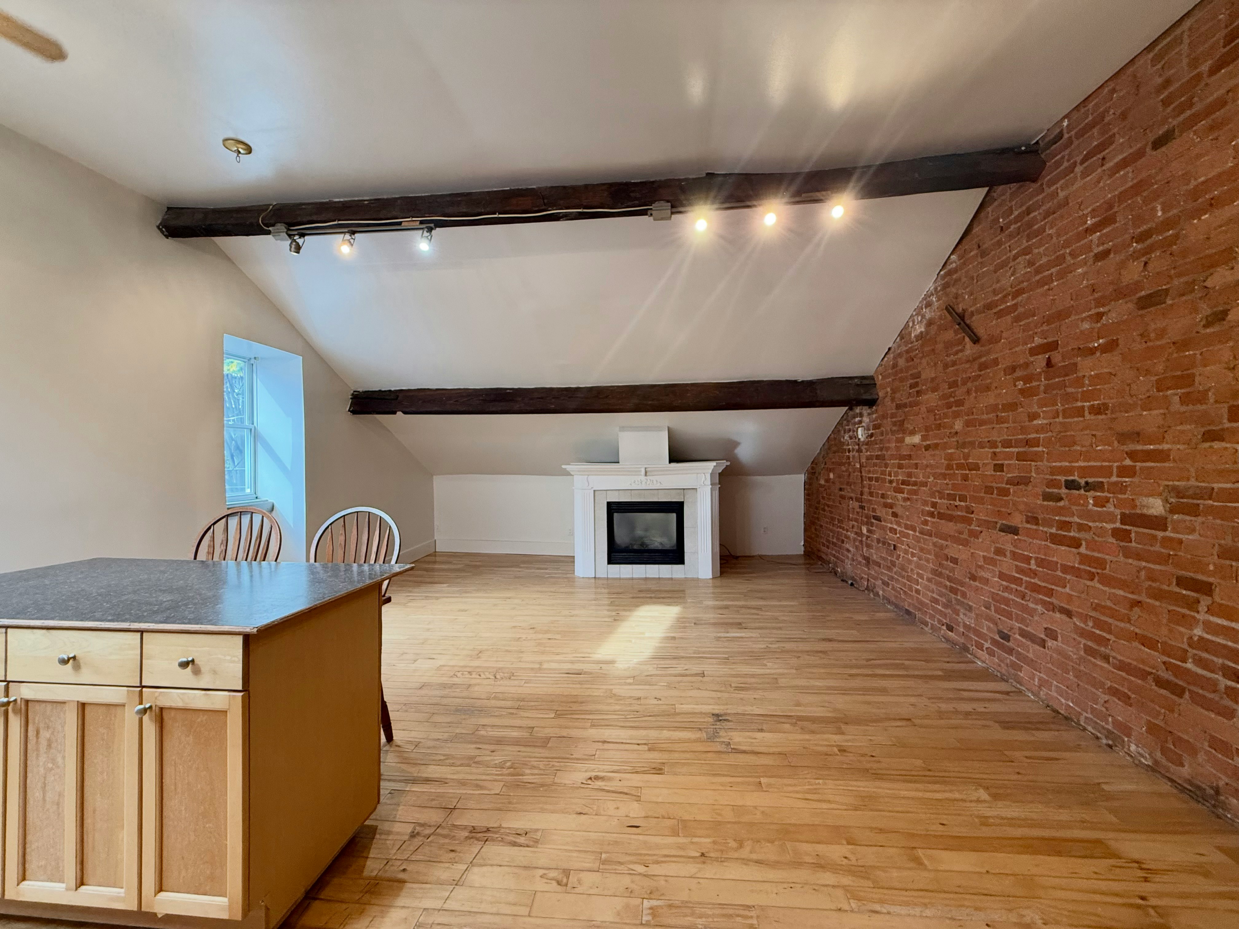 3-321 King Street East, Hamilton, ON, L8N 1C1 - 6
