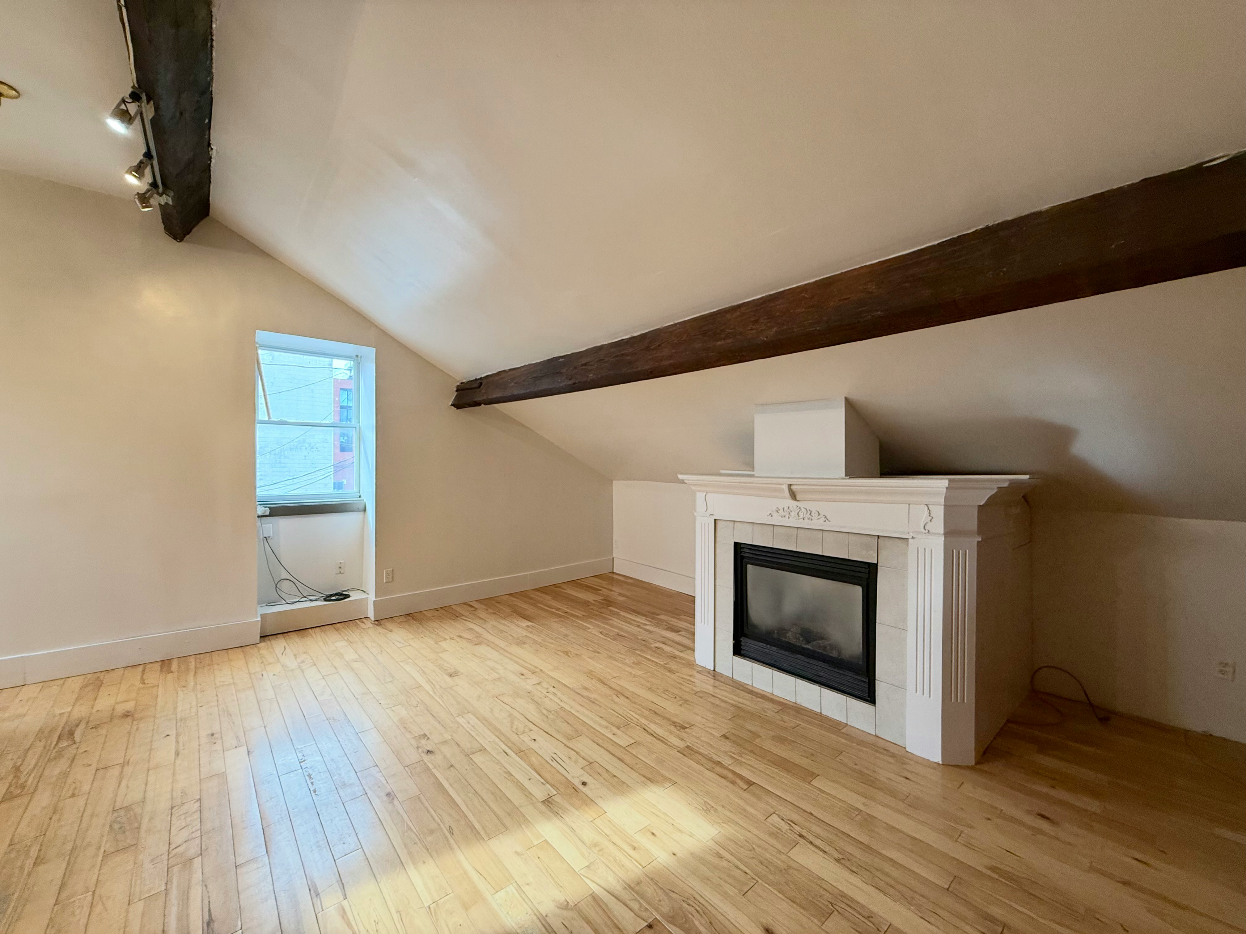 3-321 King Street East, Hamilton, ON, L8N 1C1 - 10