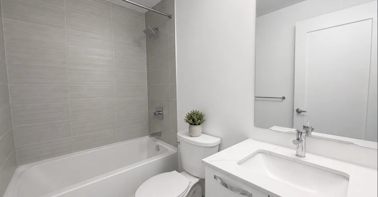 1423-75 James Street S, Hamilton, ON, L8P 4V8 - 2