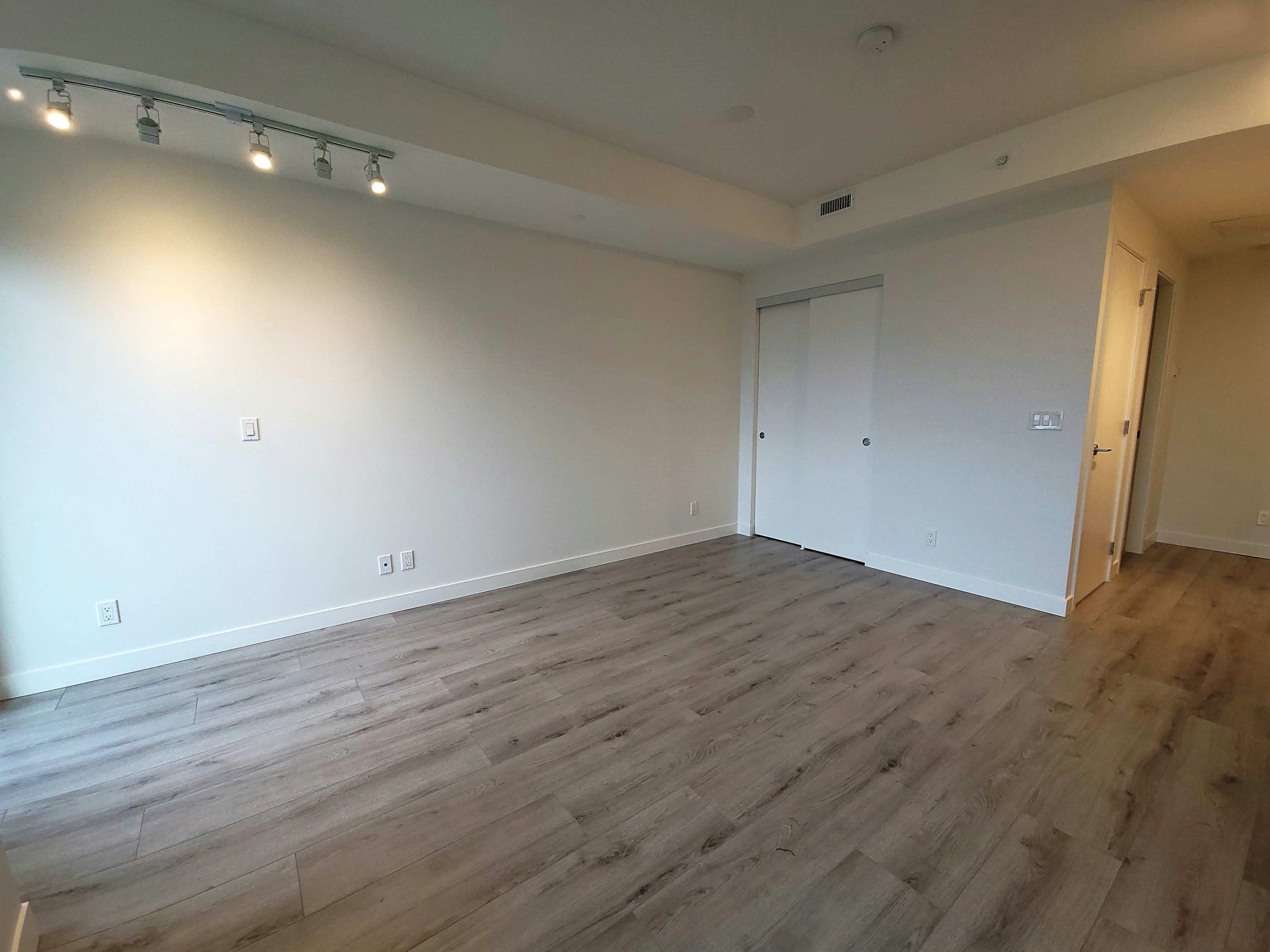 1507-10626 City Parkway, Surrey, BC, V3T 0S3 - 4