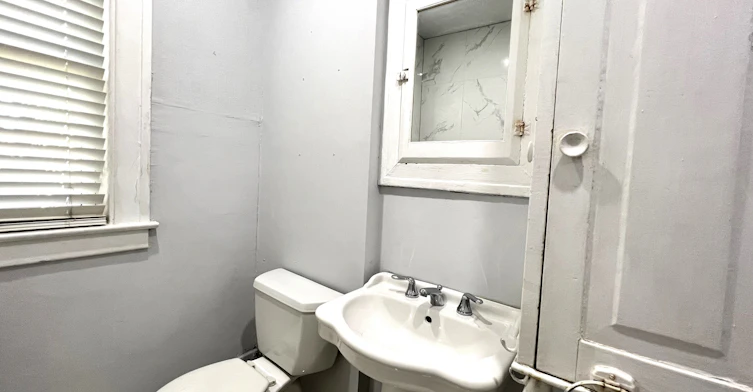 120 Mcewan Avenue, Windsor, ON, N9B 2E4 - 9