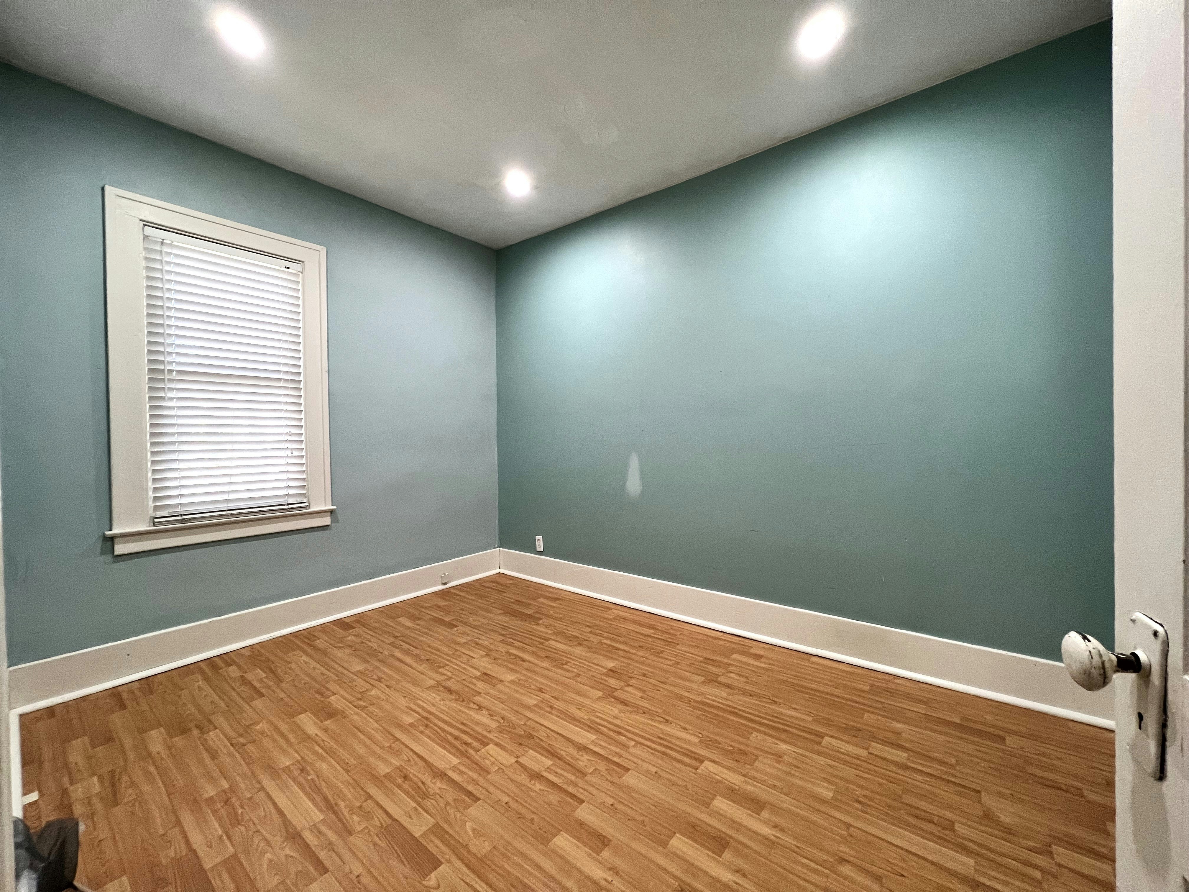 120 Mcewan Avenue, Windsor, ON, N9B 2E4 - 6