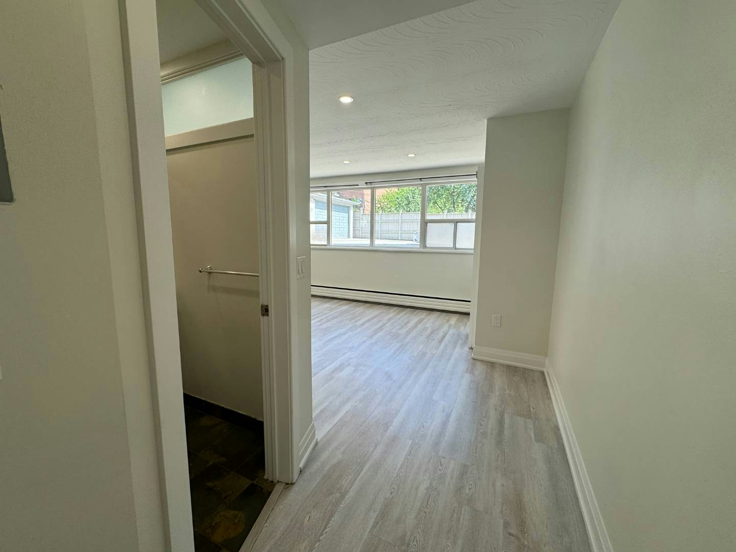 U4-140 Springhurst Avenue, Toronto, ON, M6K 1C1 - 9