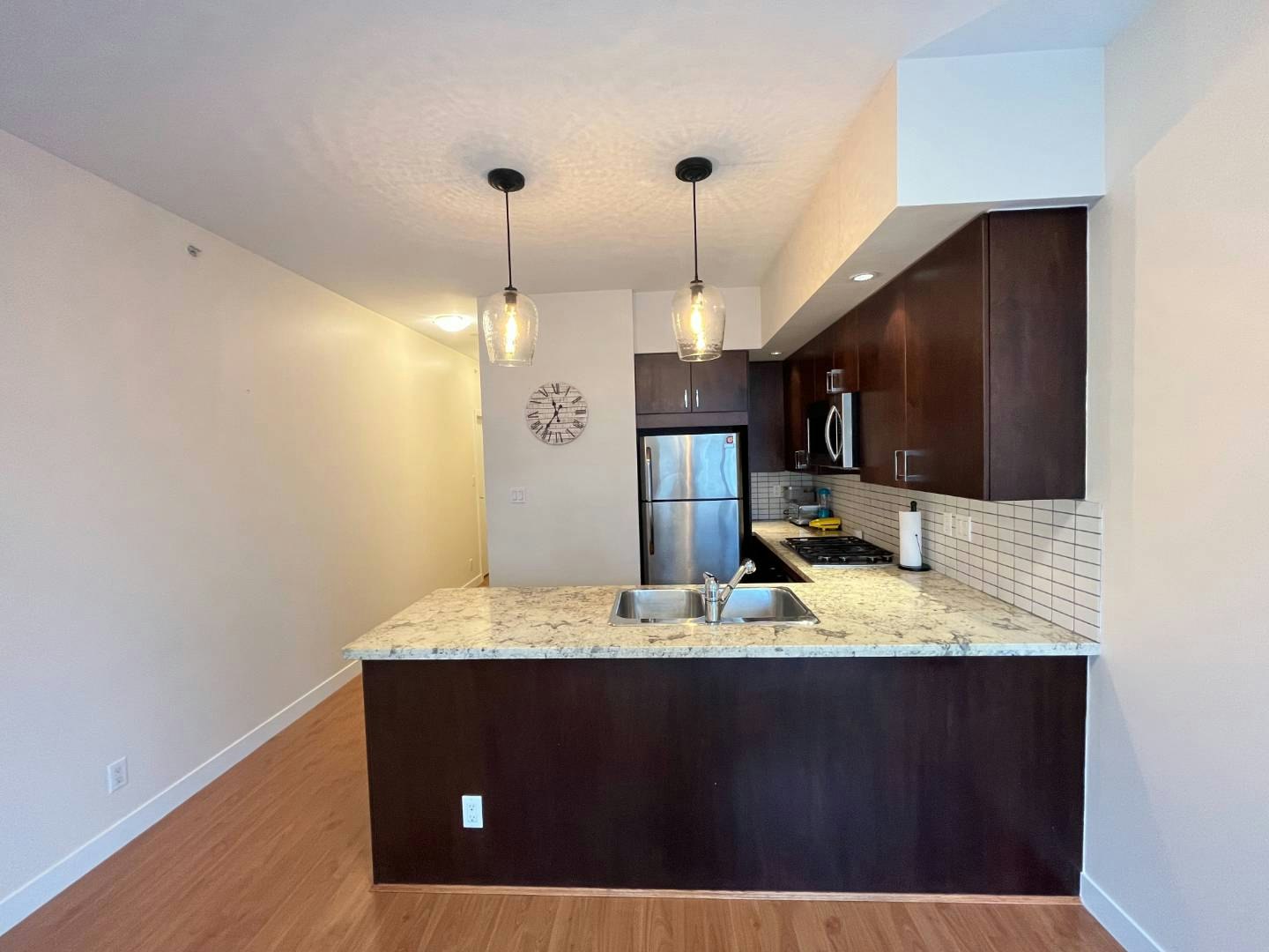 803-1050 Smithe Street, Vancouver, BC, V6E 4T4 - 3