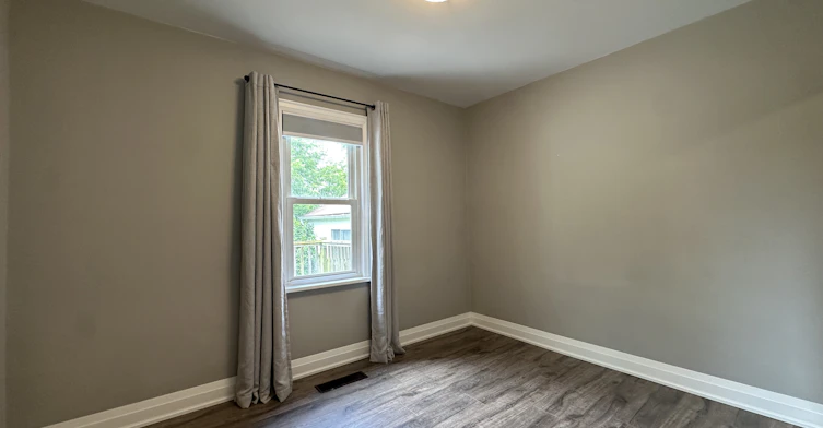 390 Division Street, Oshawa, ON, L1G 5M9 - 17