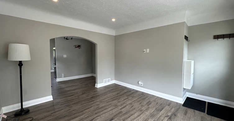 390 Division Street, Oshawa, ON, L1G 5M9 - 9