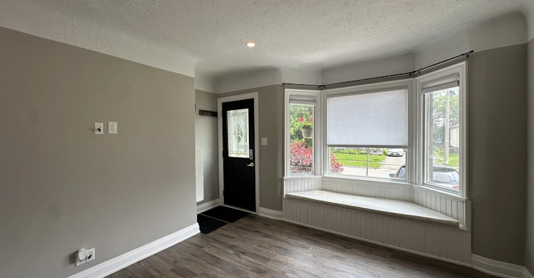 390 Division Street, Oshawa, ON, L1G 5M9 - 8