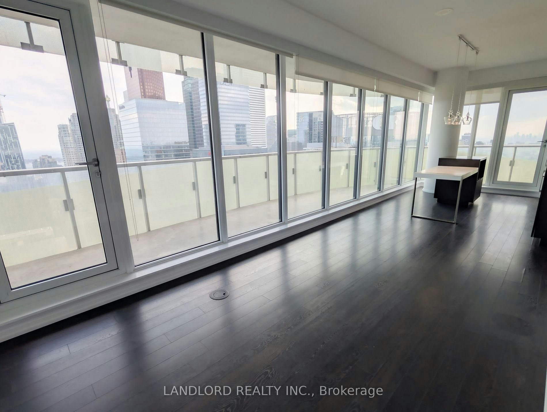 4309-197 Yonge Street, Toronto, ON, M5B 0C1 - 5