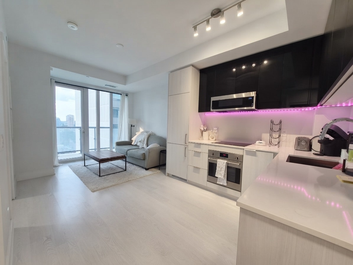 1607-308 Jarvis Street, Toronto, ON, M5B 0E3