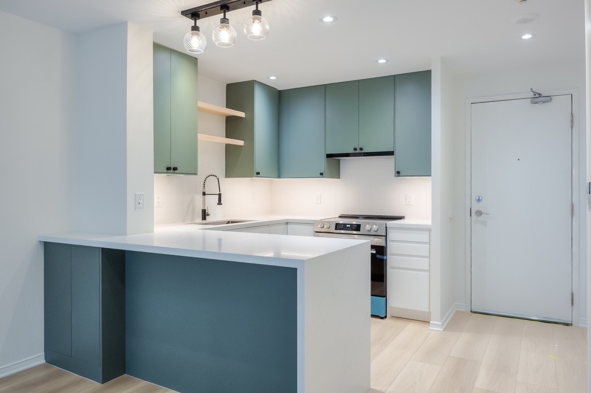 512-1863 Queen Street East, Toronto, ON, M4L 3Z9 - 6