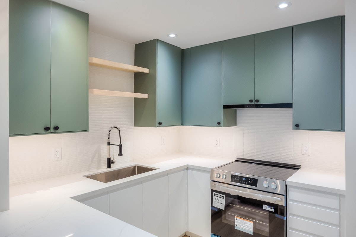512-1863 Queen Street East, Toronto, ON, M4L 3Z9 - 7