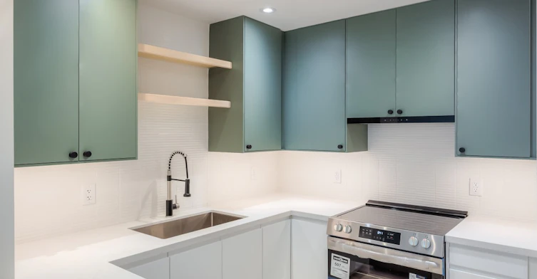 512-1863 Queen Street East, Toronto, ON, M4L 3Z9 - 7