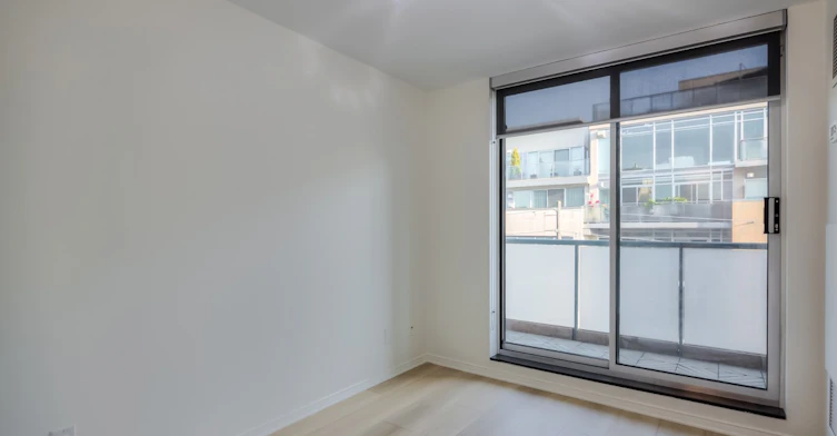 512-1863 Queen Street East, Toronto, ON, M4L 3Z9 - 15