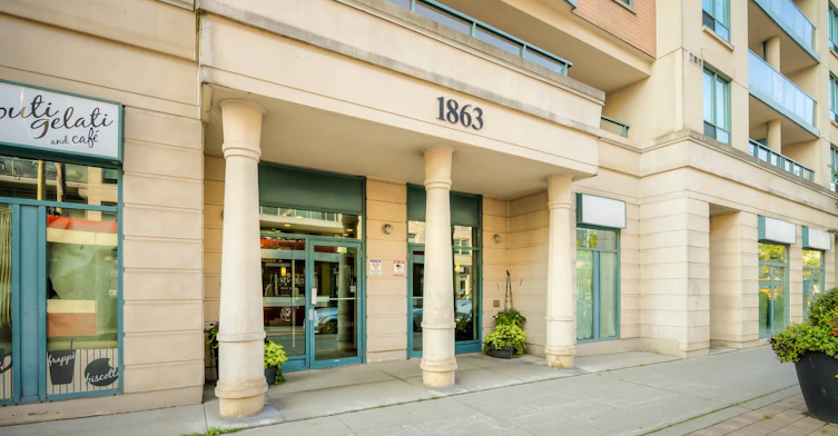 512-1863 Queen Street East, Toronto, ON, M4L 3Z9 - 23