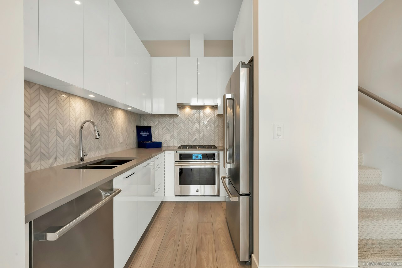 TH4-3559 E Kent Avenue, Vancouver, BC, V5S 0H6 - 2