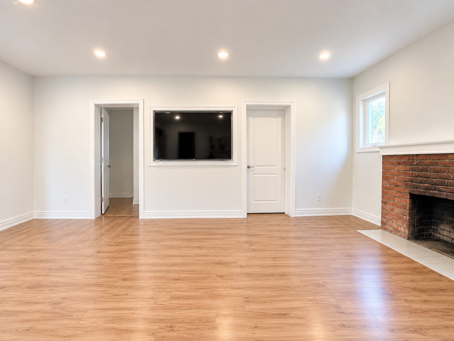 Unit 1-45 Burris Street, Hamilton, ON, L8M 2J1 - 5
