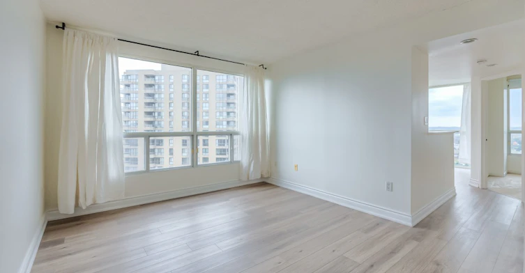 2504-5 Concorde Place, Toronto, ON, M3C 3K6 - 10