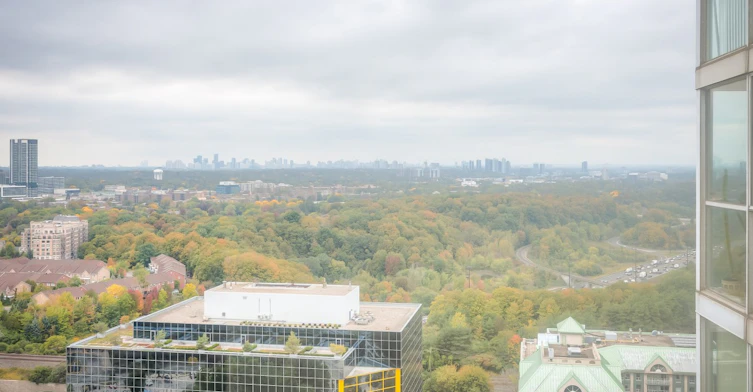 2504-5 Concorde Place, Toronto, ON, M3C 3K6 - 23