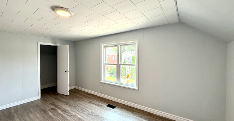 26 Albina Street, Welland, ON, L3C 1P3 - 5