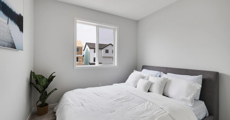 1227 16 Avenue NW, Edmonton, AB, T6T 0S9 - 10