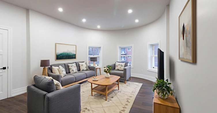 6-52 Charlton Hamilton Avenue West, Hamilton, ON, L8P 2C1