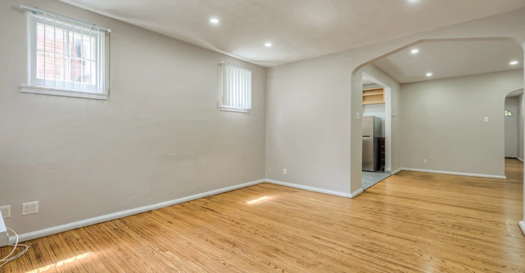 L2-16 Acacia Lower Road, Toronto, ON, M4S 2K4 - 6