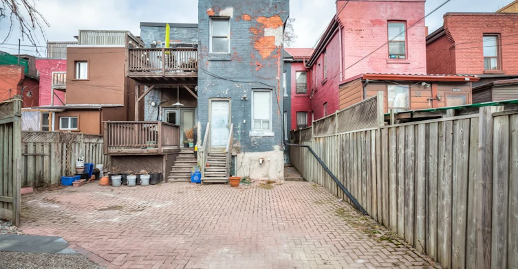 2-37 Grange Avenue, Toronto, ON, M5T 1C6 - 17
