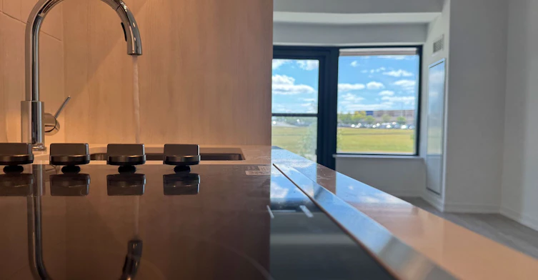 Suite 321-2485 Eglinton Avenue West, Mississauga, ON, L5M 2T1 - 3
