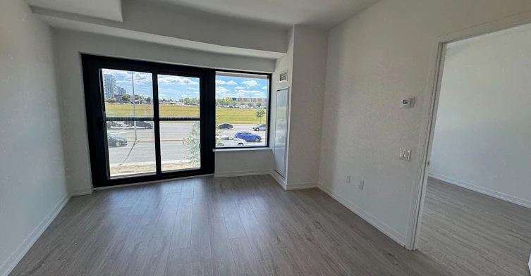 Suite 321-2485 Eglinton Avenue West, Mississauga, ON, L5M 2T1 - 7