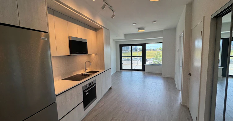 Suite 321-2485 Eglinton Avenue West, Mississauga, ON, L5M 2T1