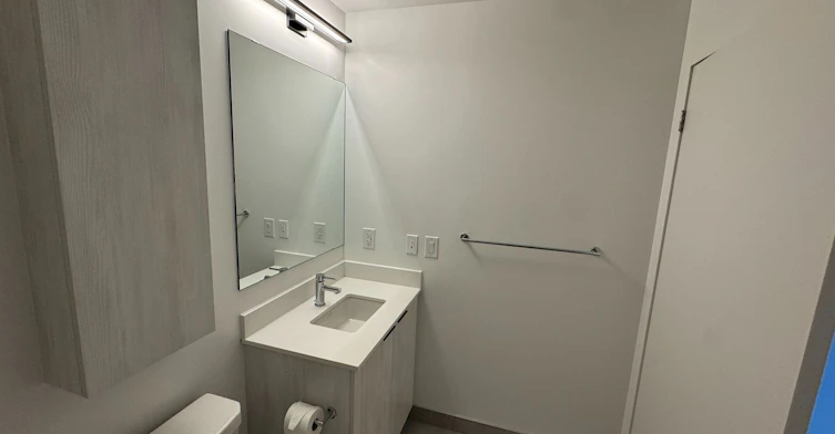Suite 321-2485 Eglinton Avenue West, Mississauga, ON, L5M 2T1 - 11