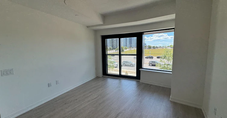 Suite 321-2485 Eglinton Avenue West, Mississauga, ON, L5M 2T1 - 5