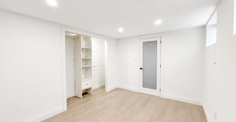 908 Fennell Avenue East, Hamilton, ON, L8V 1W6 - 8