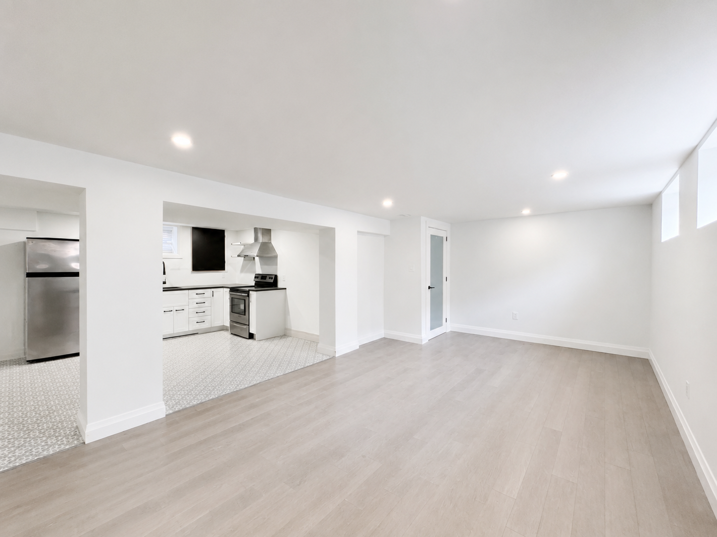 908 Fennell Avenue East, Hamilton, ON, L8V 1W6 - 4
