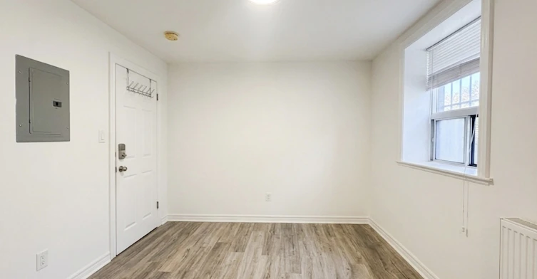 26-492 Montrose Avenue, Toronto, ON, M6G 3H1 - 5