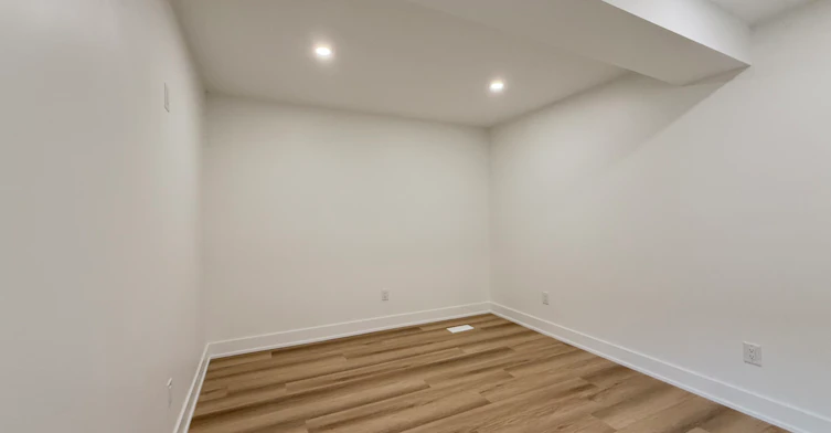 47 Sherwood Forest Trail, Welland, ON, L3C 5X7 - 23