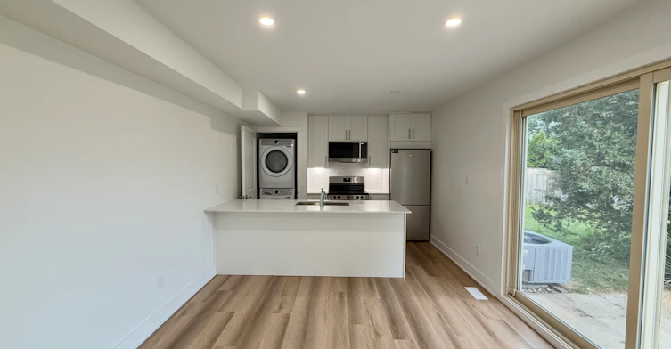 47 Sherwood Forest Trail, Welland, ON, L3C 5X7 - 16
