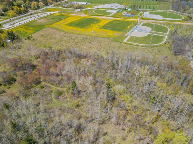 REAR Parkside Drive, Hamilton, ON, L0R 2H0 - 8