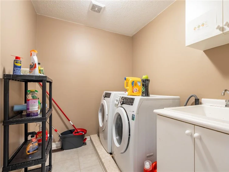 104 Burke Street, Hamilton, ON, L8B 0R5 - 24
